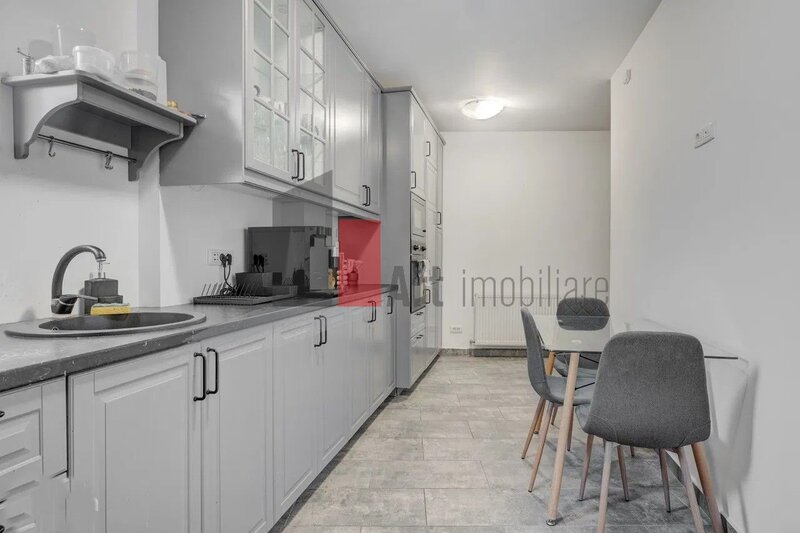 Cismigiu, urgent! fara risc seismic, renovat si mobilat, negociabil