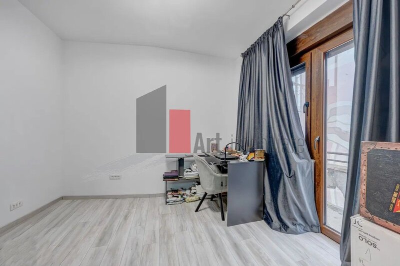 Cismigiu, urgent! fara risc seismic, renovat si mobilat, negociabil